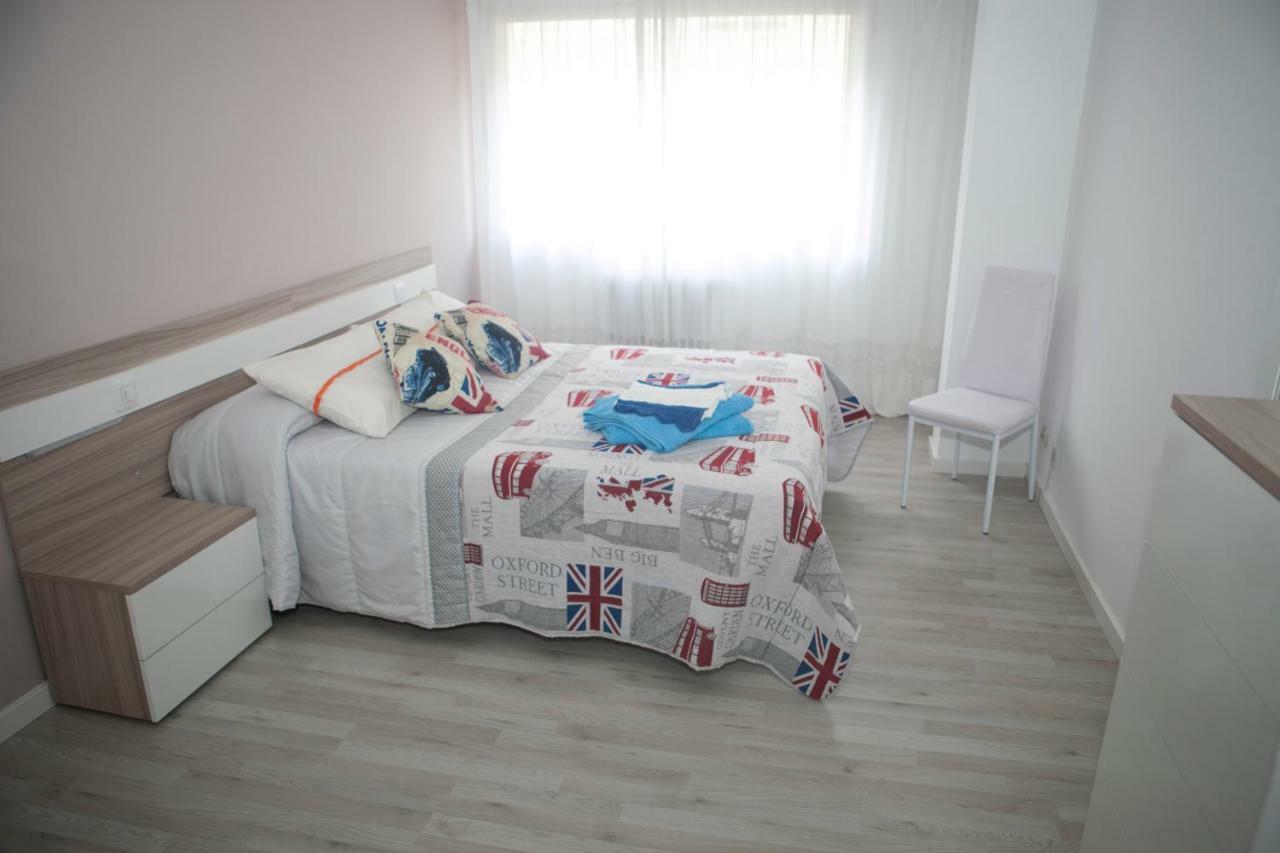 El Apartamento De Maria Lugo Exteriér fotografie